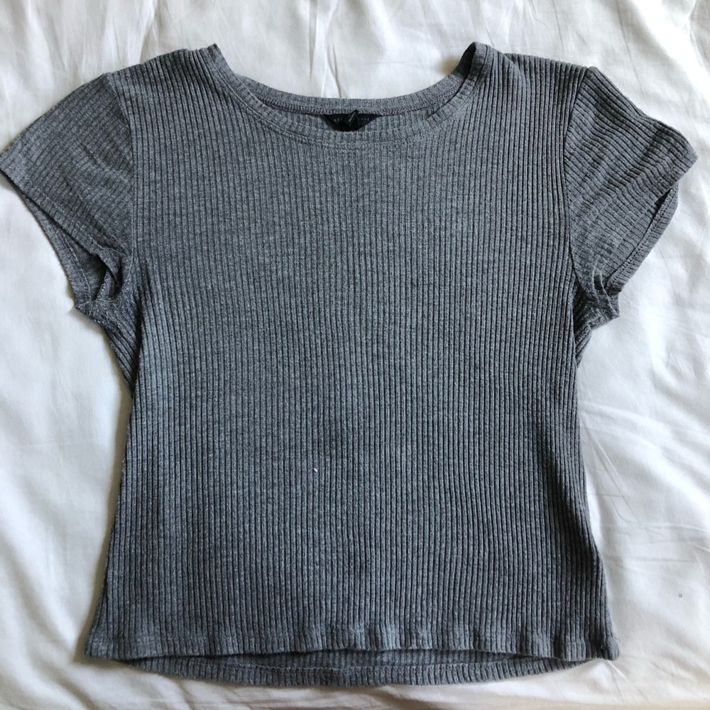 Cropped Tee